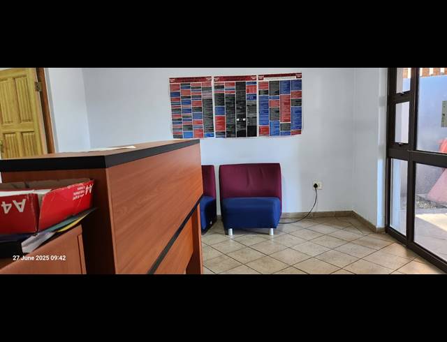 195M² BUSINESS FOR SALE IN BO-DORP